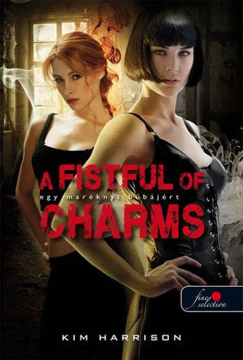 A Fistful of Charms - Egy maréknyi bűbájért (Hollows 4.) termékhez kapcsolódó kép
