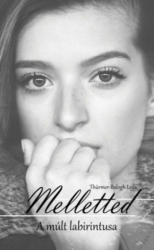 Melletted - A múlt labirintusa termékhez kapcsolódó kép