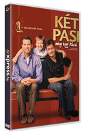 Két pasi, meg egy kicsi - 1. évad (4 DVD) termékhez kapcsolódó kép